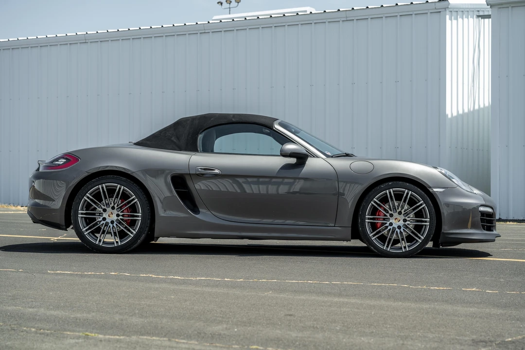 2015 Porsche 981 Boxster S - Image 17 of 31