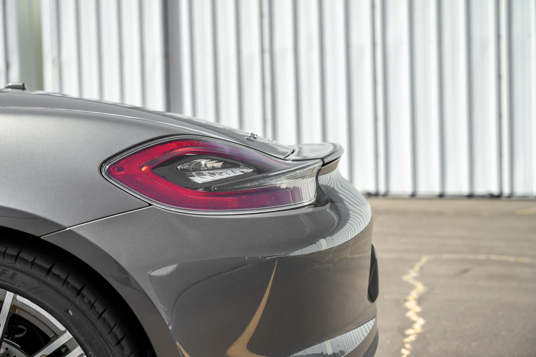 2015 Porsche 981 Boxster S - Image 26 of 31
