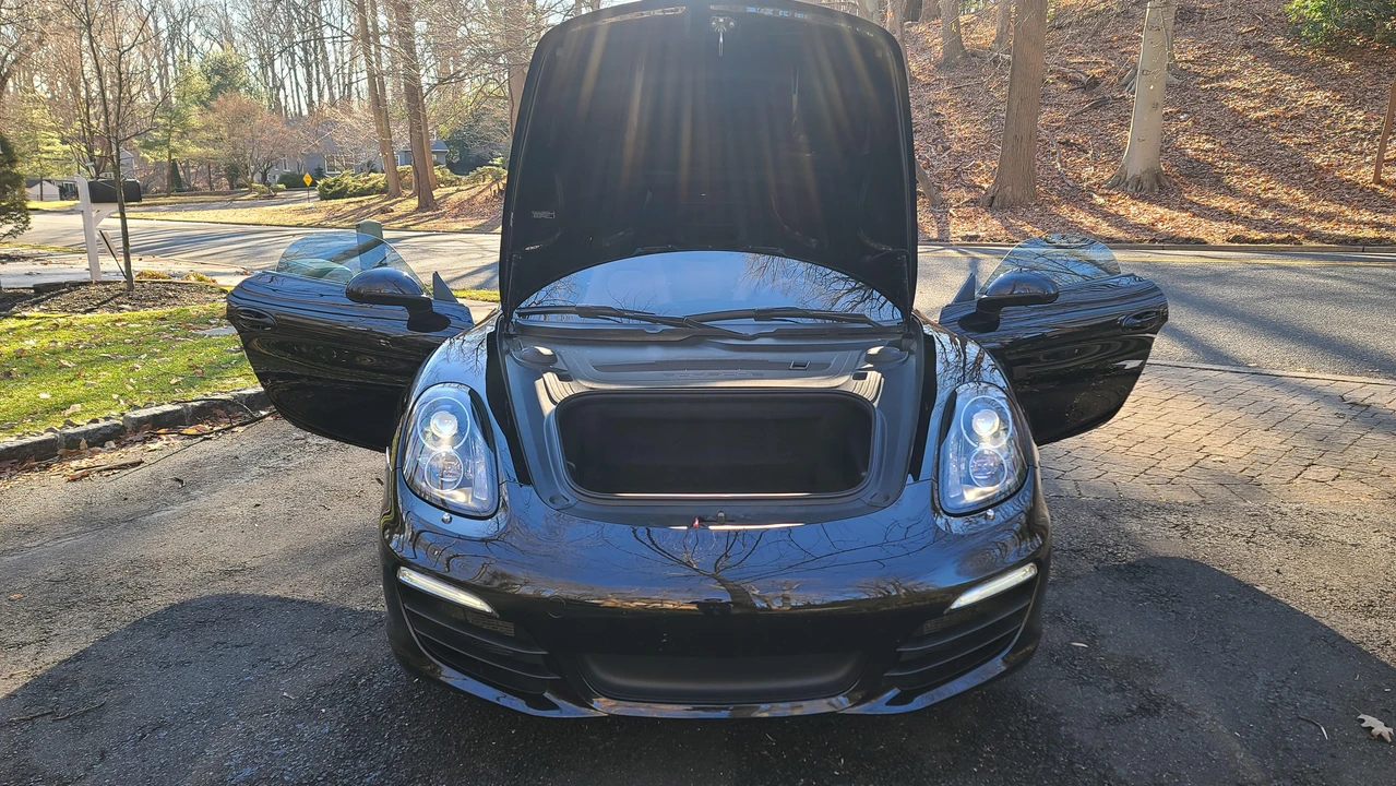2015 Porsche 981 Boxster S - Image 16 of 31