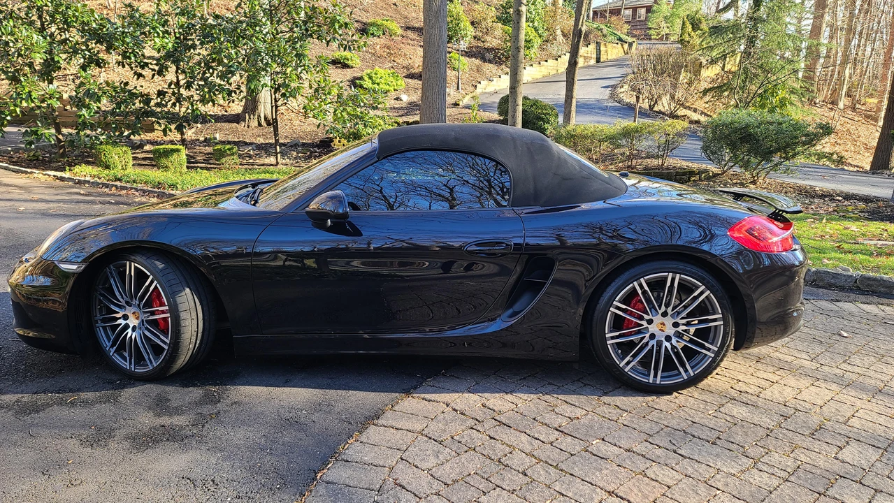2015 Porsche 981 Boxster S - Image 8 of 31