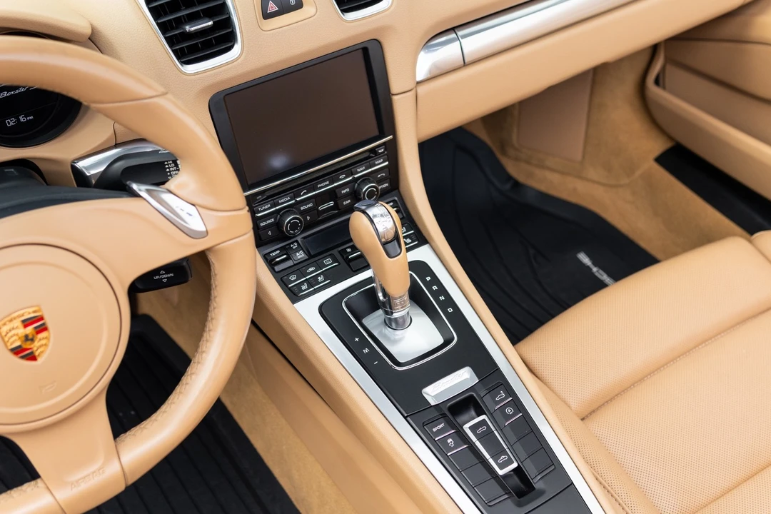 2015 Porsche 981 Boxster S - Image 6 of 31