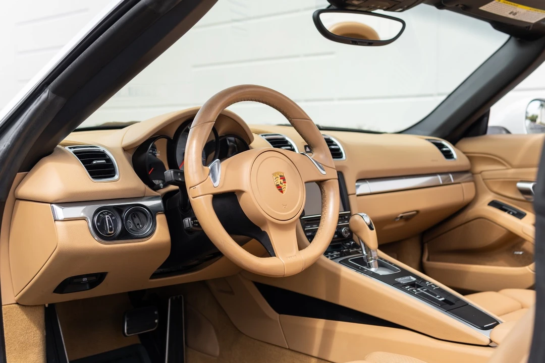 2015 Porsche 981 Boxster S - Image 5 of 21