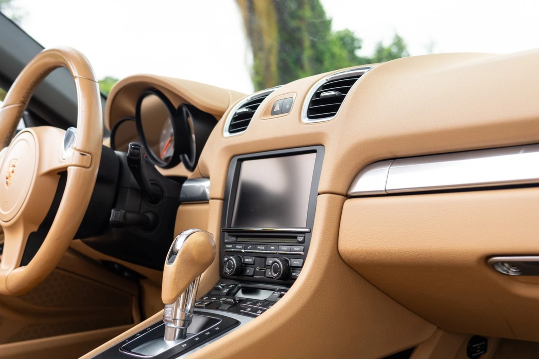 2015 Porsche 981 Boxster S - Image 7 of 31