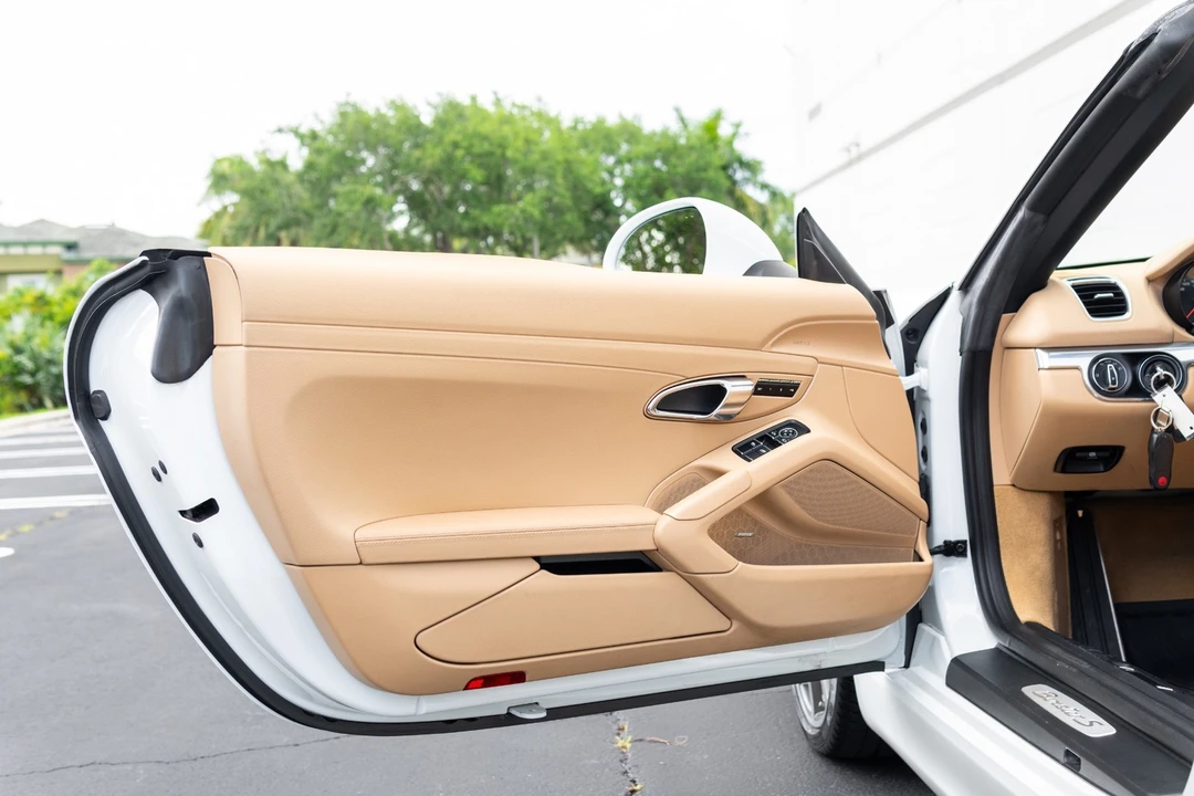 2015 Porsche 981 Boxster S - Image 31 of 31