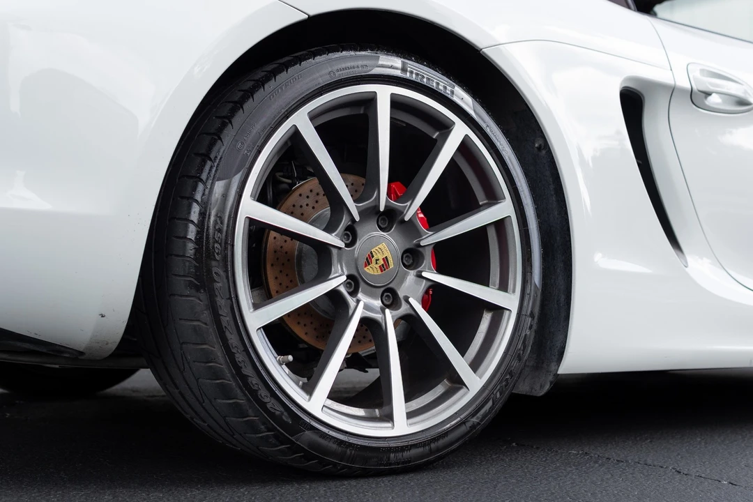 2015 Porsche 981 Boxster S - Image 14 of 31