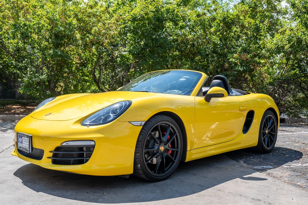 2015 Porsche 981 Boxster S - Image 2 of 31