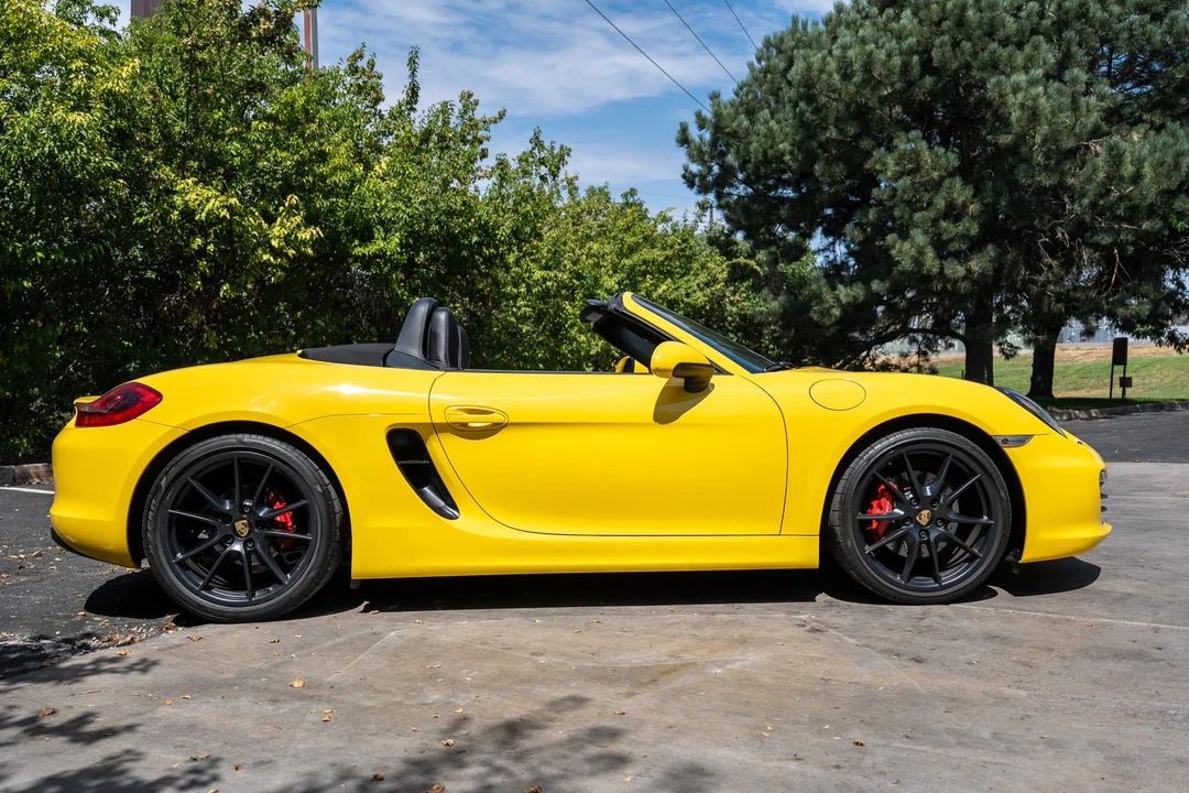 2015 Porsche 981 Boxster S - Image 8 of 31