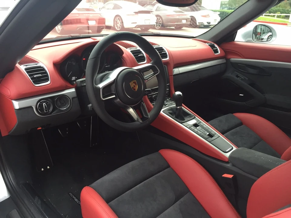 2015 Porsche 981 Boxster Spyder - Image 7 of 8