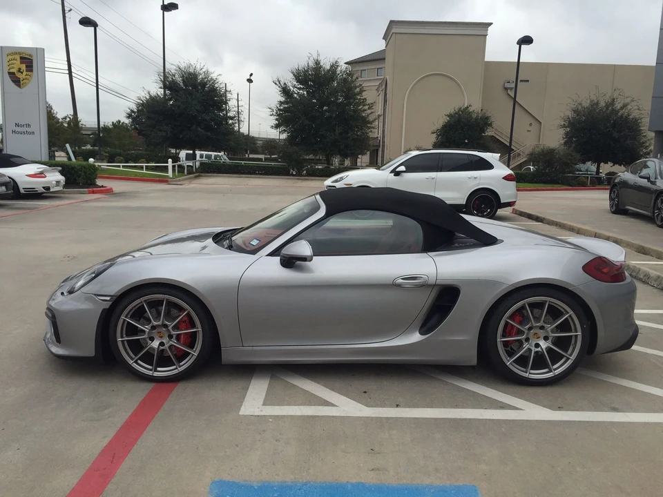 2015 Porsche 981 Boxster Spyder - Image 3 of 8