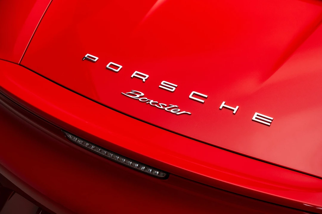 2015 Porsche 981 Boxster - Image 28 of 31