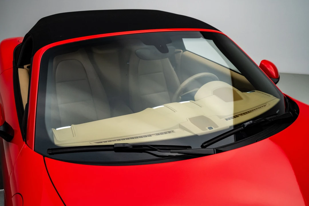 2015 Porsche 981 Boxster - Image 14 of 31