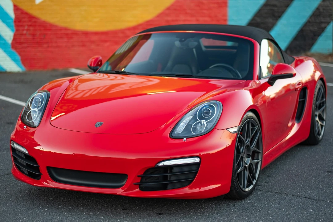 2015 Porsche 981 Boxster - Image 8 of 31