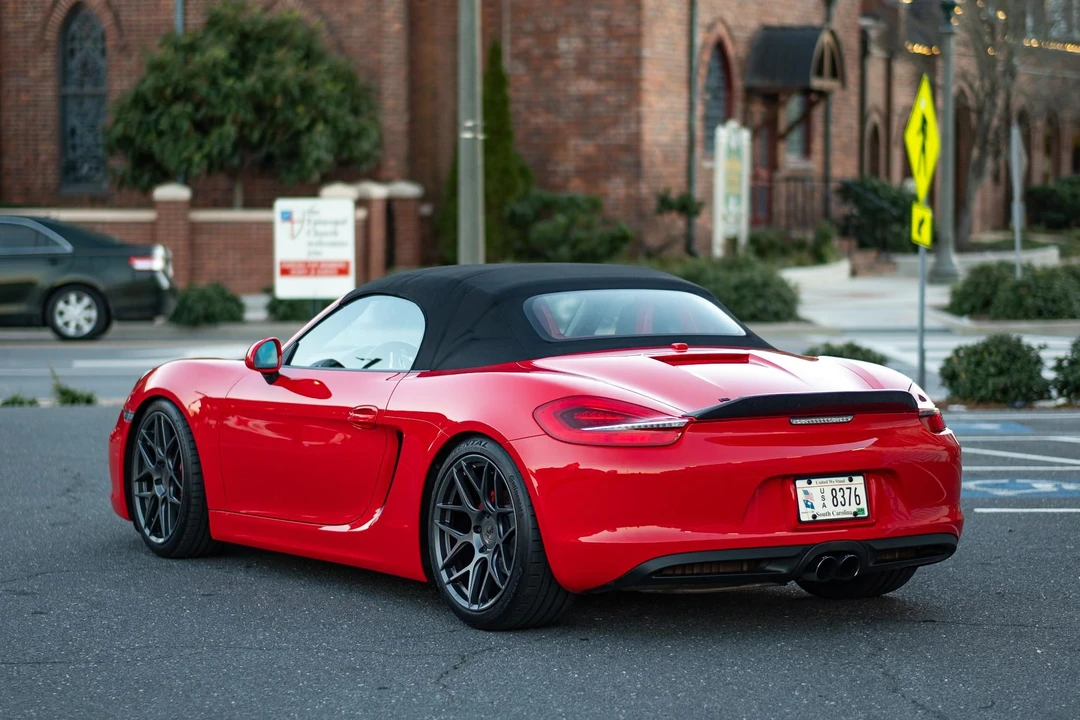 2015 Porsche 981 Boxster - Image 17 of 31