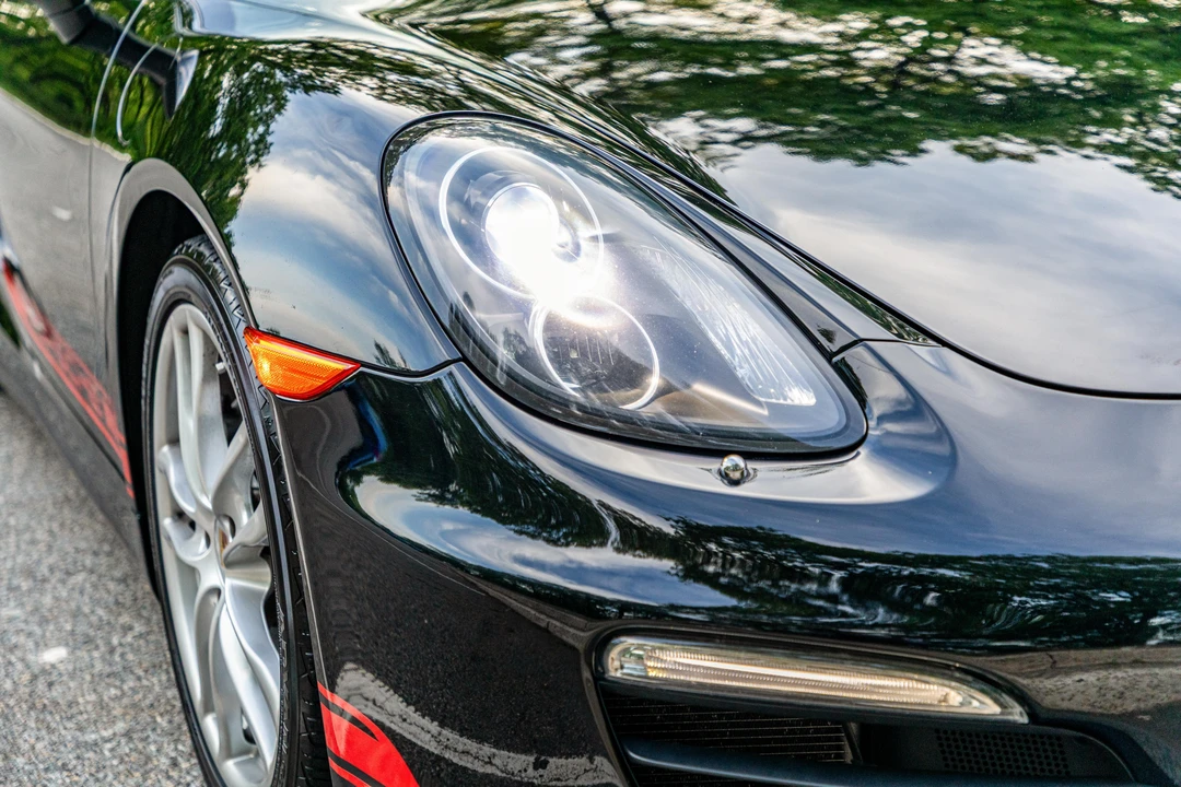 2015 Porsche 981 Boxster - Image 17 of 31