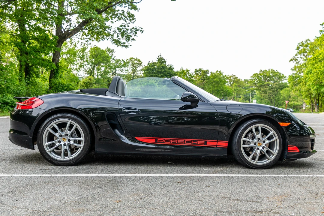 2015 Porsche 981 Boxster - Image 15 of 31