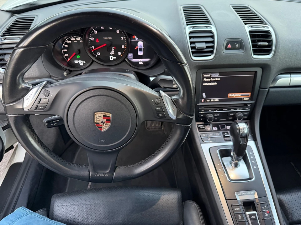 2015 Porsche 981 Boxster - Image 10 of 13