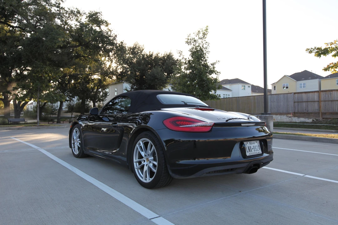 2015 Porsche 981 Boxster - Image 10 of 22