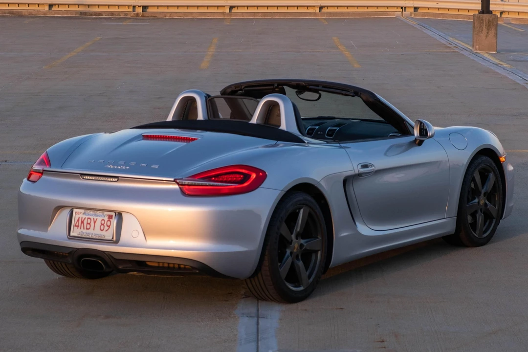 2015 Porsche 981 Boxster - Image 5 of 31