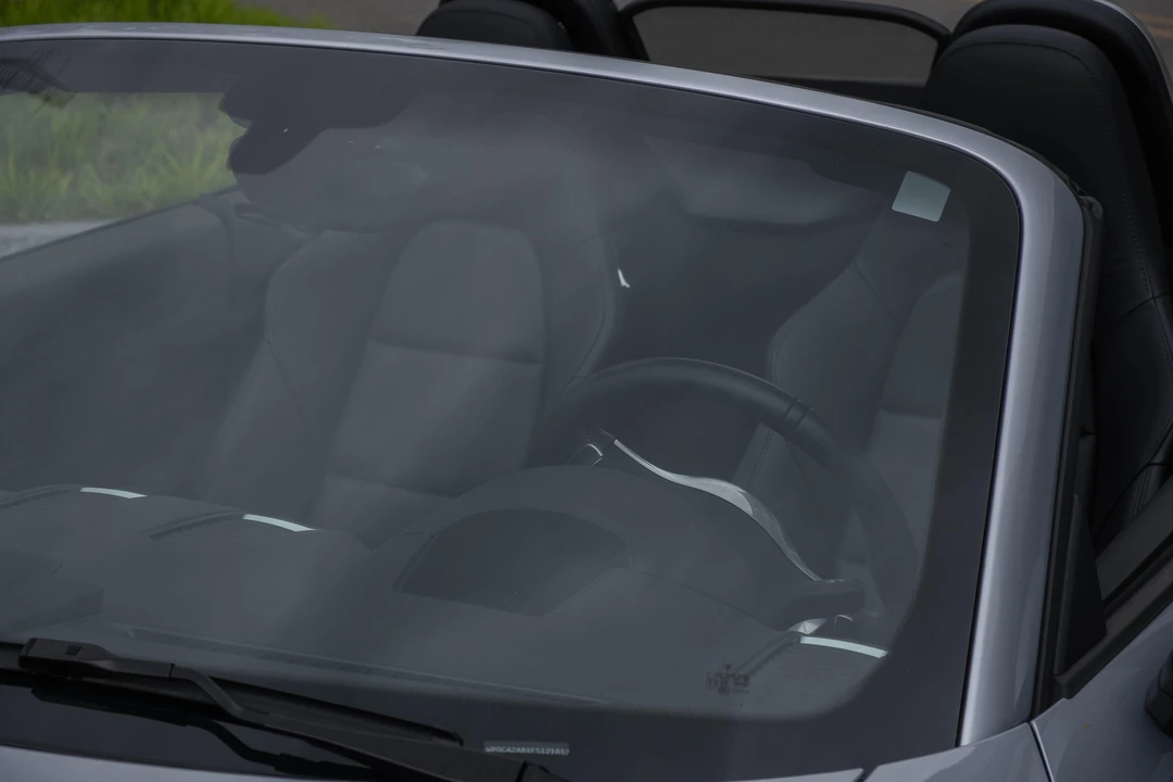 2015 Porsche 981 Boxster - Image 23 of 31
