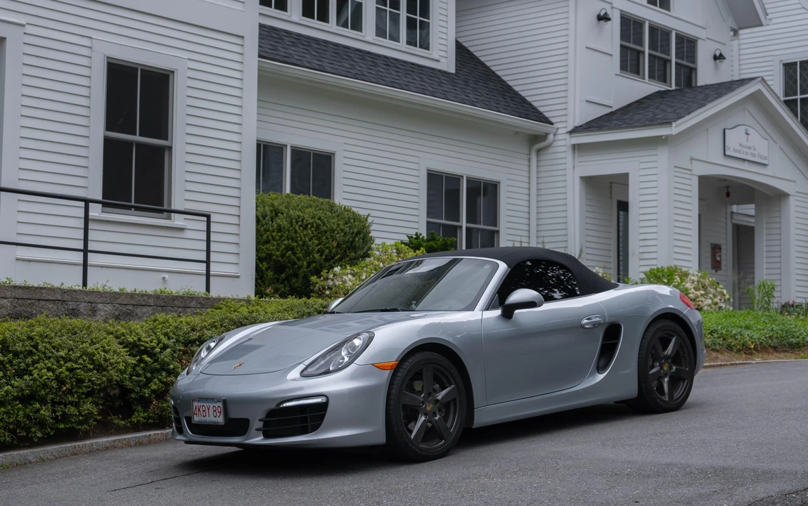 2015 Porsche 981 Boxster - Image 16 of 31