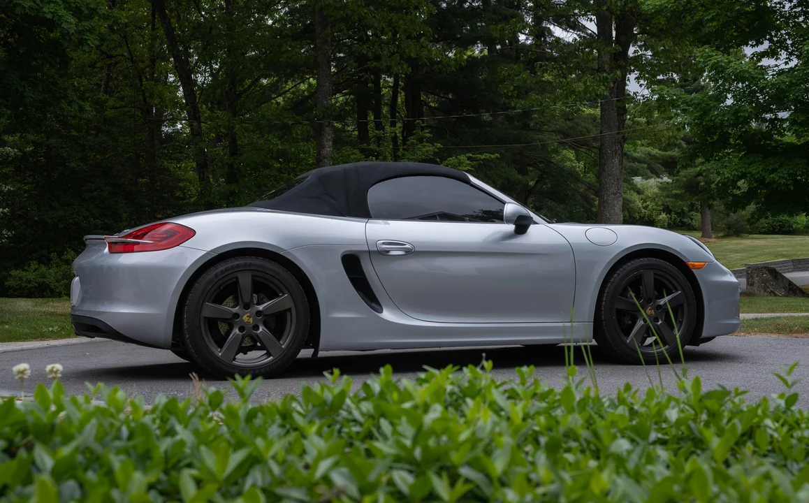2015 Porsche 981 Boxster - Image 17 of 31
