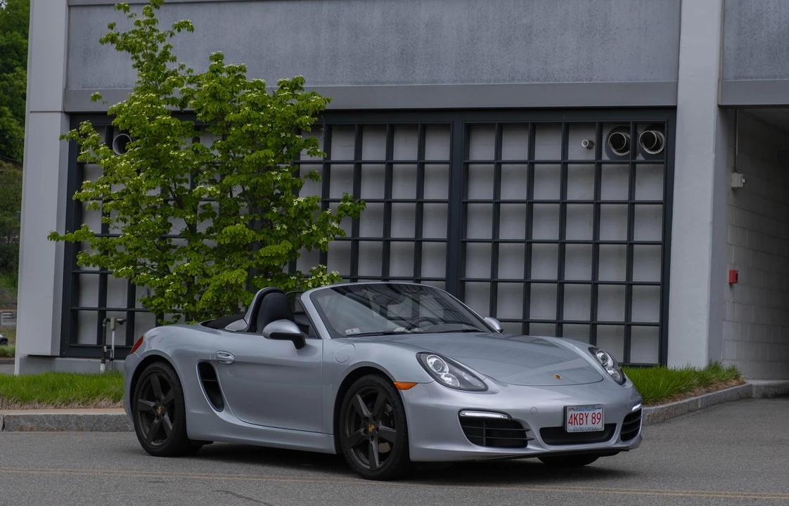 2015 Porsche 981 Boxster - Image 11 of 31