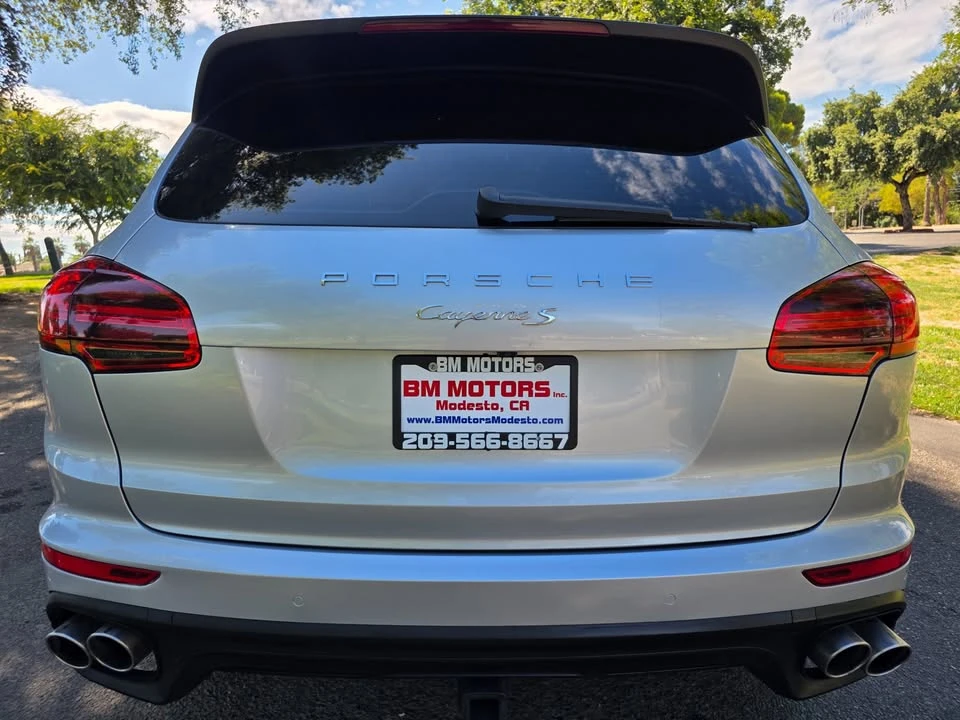 2015 Porsche 958 Cayenne - Image 6 of 17