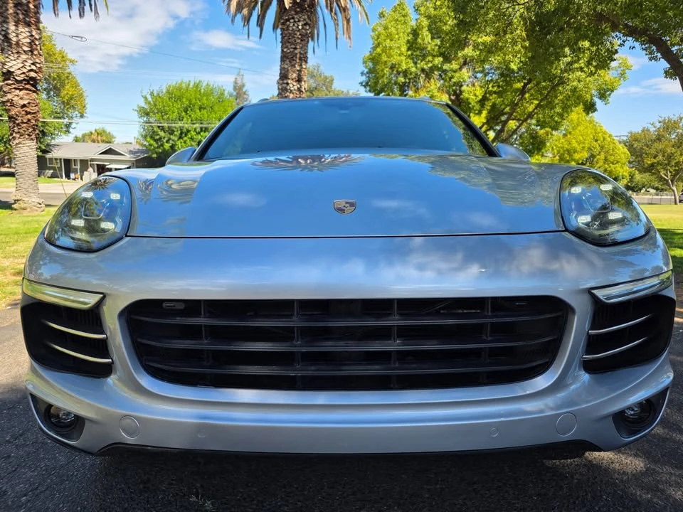 2015 Porsche 958 Cayenne - Image 2 of 17