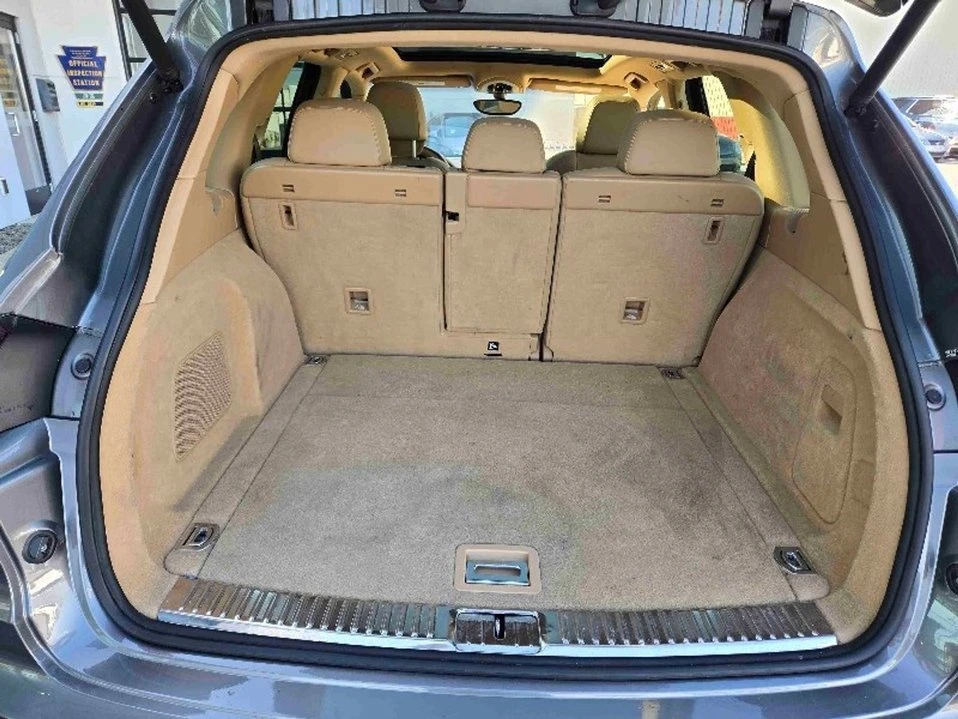 2015 Porsche 958 Cayenne - Image 9 of 15