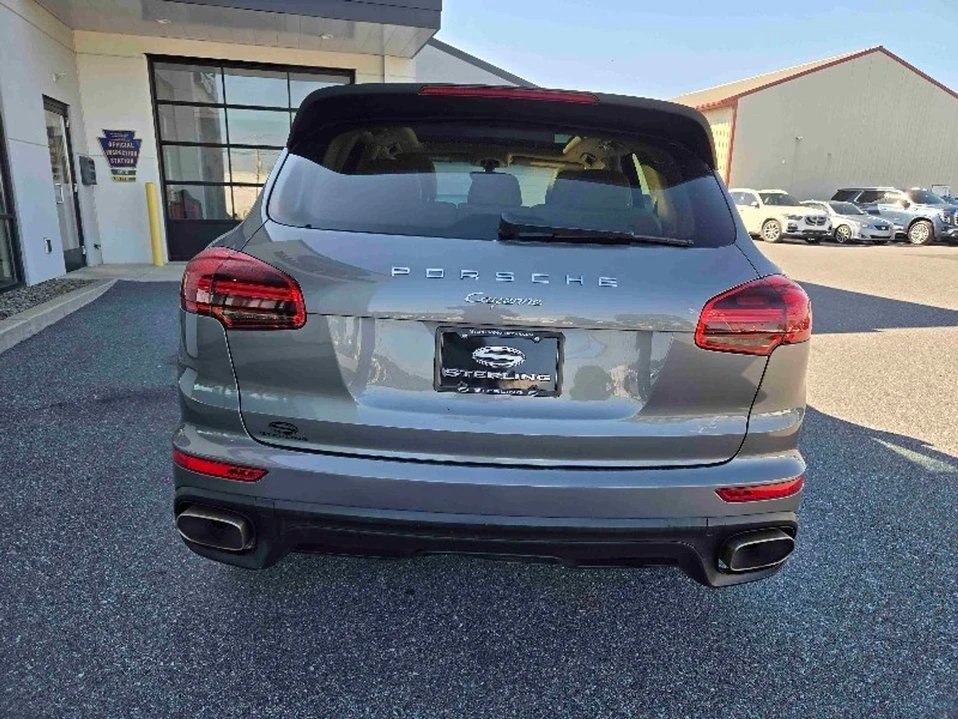 2015 Porsche 958 Cayenne - Image 2 of 15