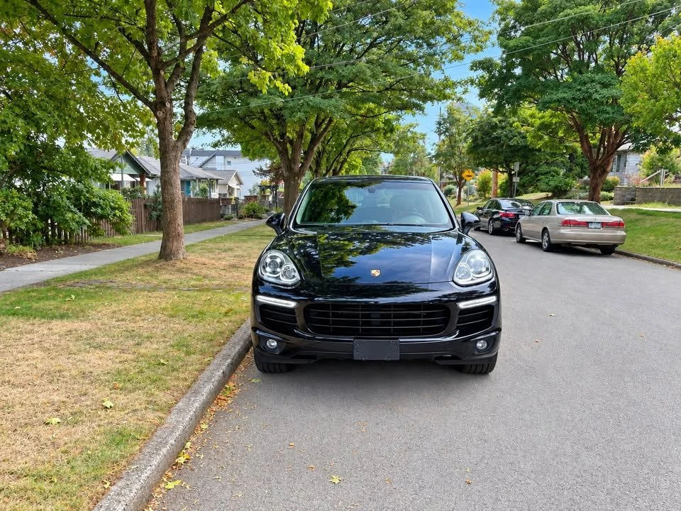 2015 Porsche 958 Cayenne S - Image 4 of 18