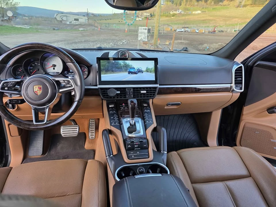 2015 Porsche 958 Cayenne - Image 9 of 12