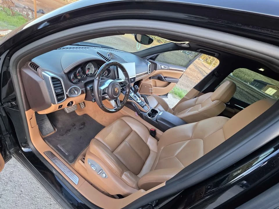 2015 Porsche 958 Cayenne - Image 5 of 12