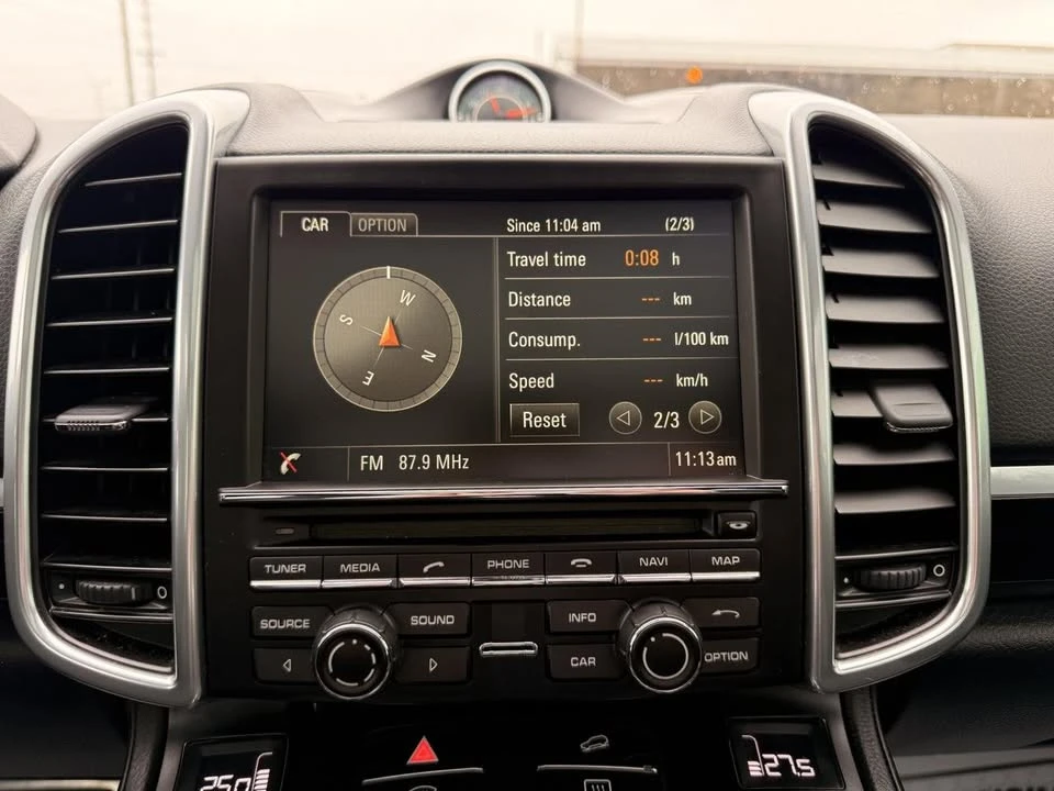 2015 Porsche 958 Cayenne - Image 12 of 20