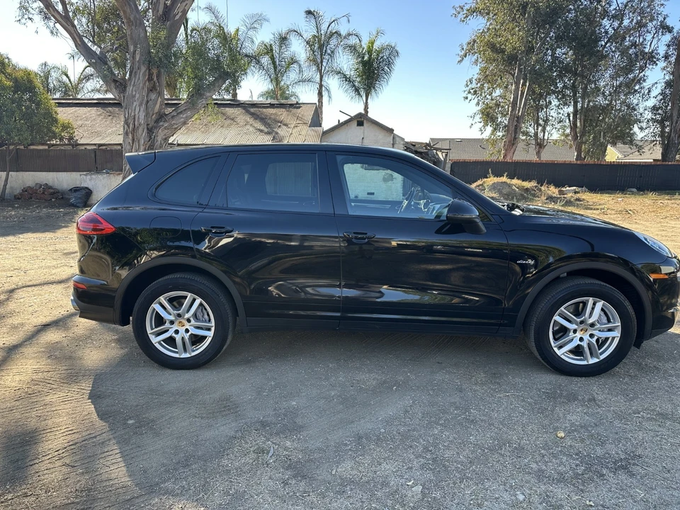 2015 Porsche 958 Cayenne Diesel - Image 7 of 21