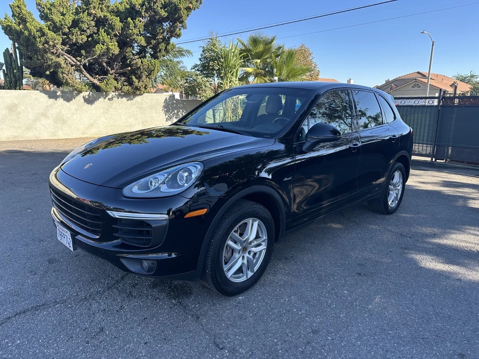 2015 Porsche 958 Cayenne Diesel - Image 2 of 21