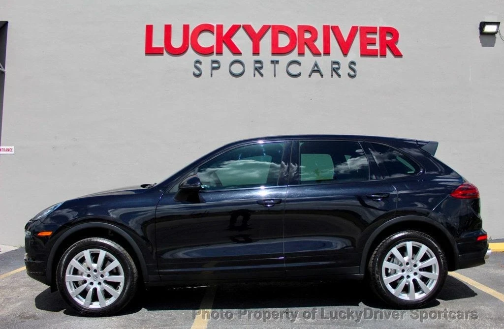 2015 Porsche 958 Cayenne S - Image 11 of 12