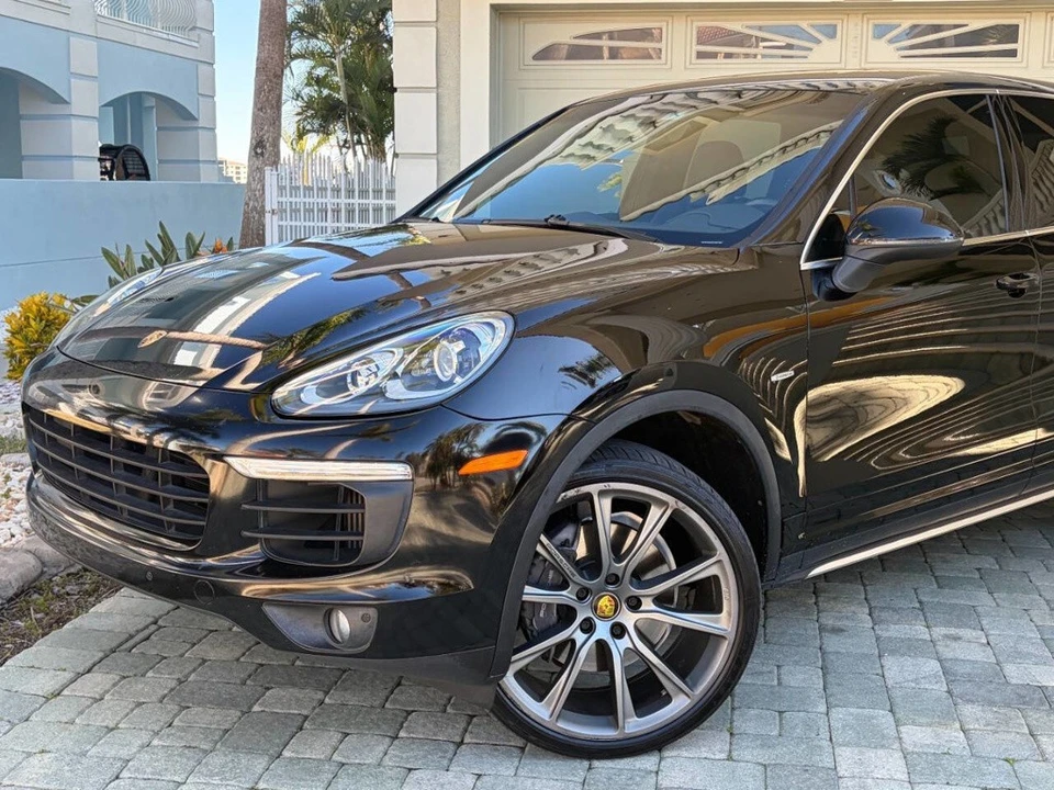 2015 Porsche 958 Cayenne Diesel - Image 2 of 21