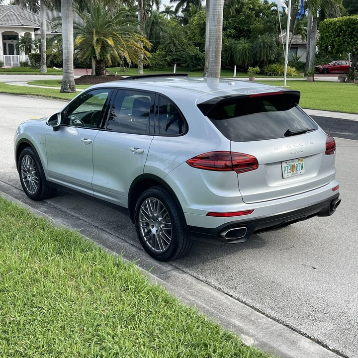2015 Porsche 958 Cayenne Diesel - Image 8 of 12