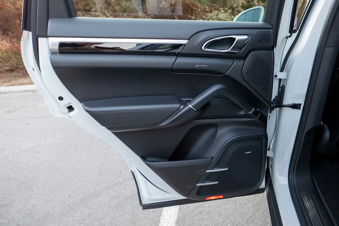 2015 Porsche 958 Cayenne Diesel - Image 22 of 31