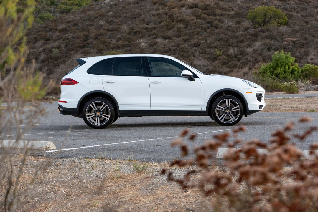 2015 Porsche 958 Cayenne Diesel - Image 3 of 31