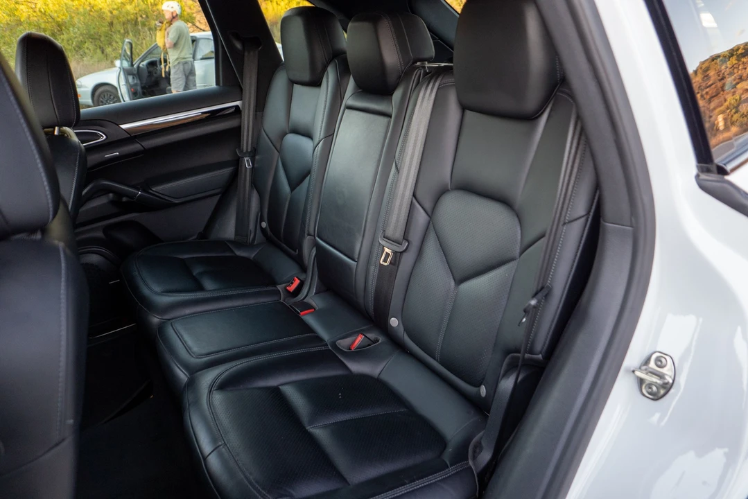 2015 Porsche 958 Cayenne Diesel - Image 19 of 31