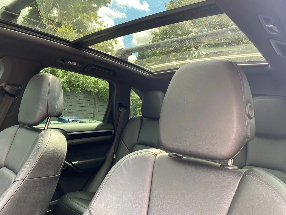 2015 Porsche 958 Cayenne Diesel - Image 10 of 13