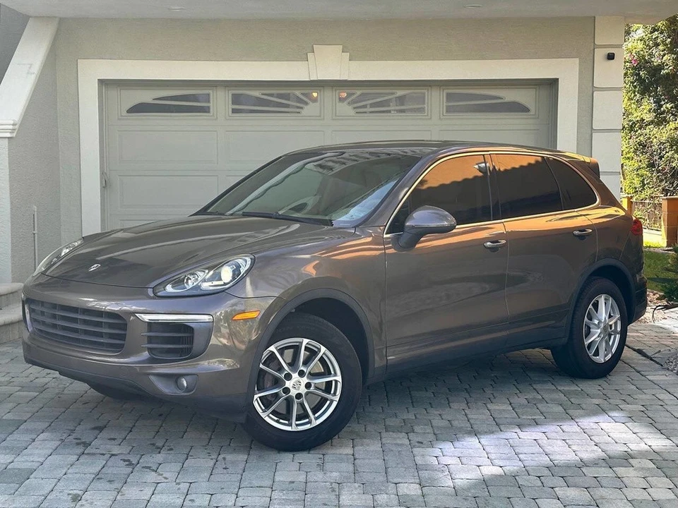 2015 Porsche 958 Cayenne Diesel - Image 4 of 24