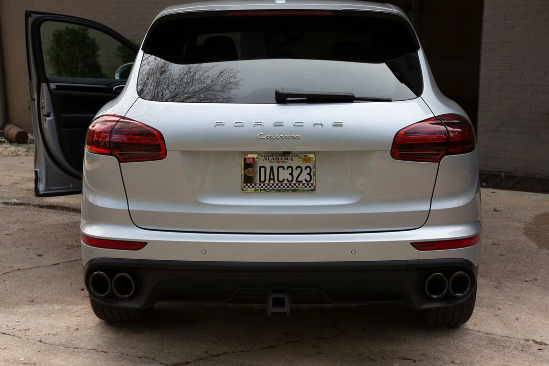2015 Porsche 958 Cayenne Diesel - Image 10 of 10