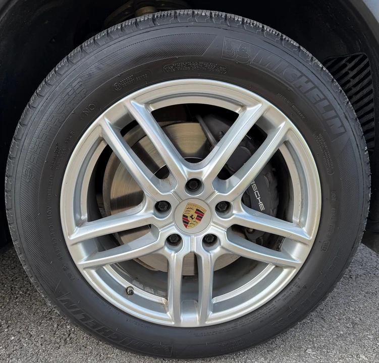 2015 Porsche 958 Cayenne Diesel - Image 9 of 14