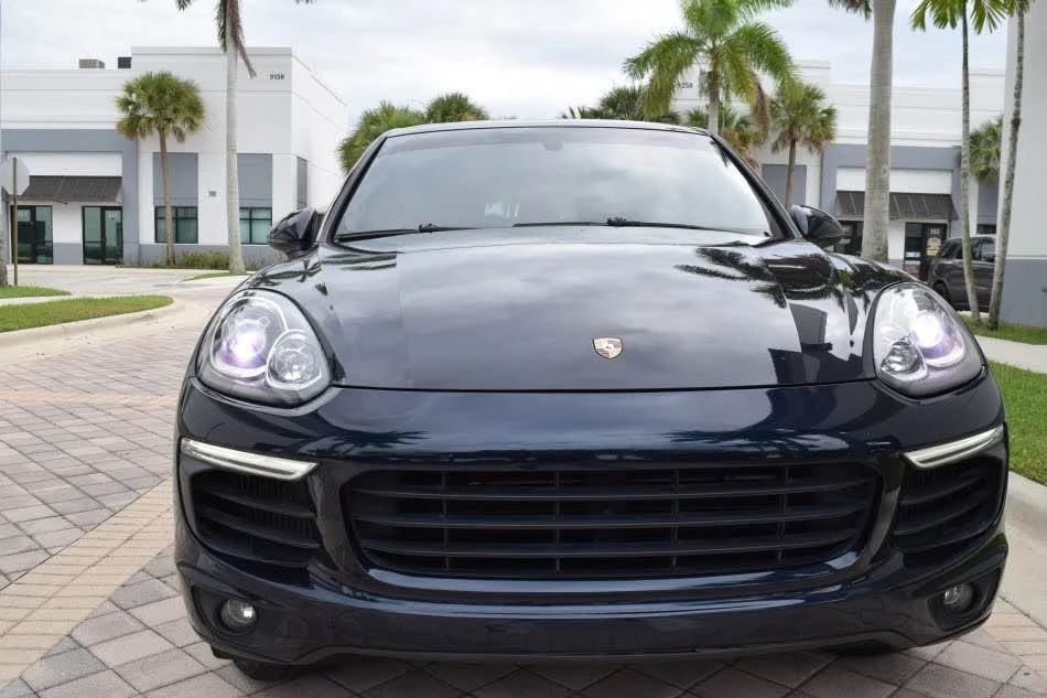 2015 Porsche 958 Cayenne Diesel - Image 2 of 20