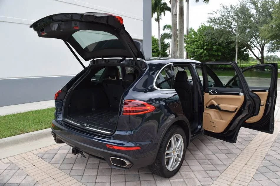 2015 Porsche 958 Cayenne Diesel - Image 10 of 20
