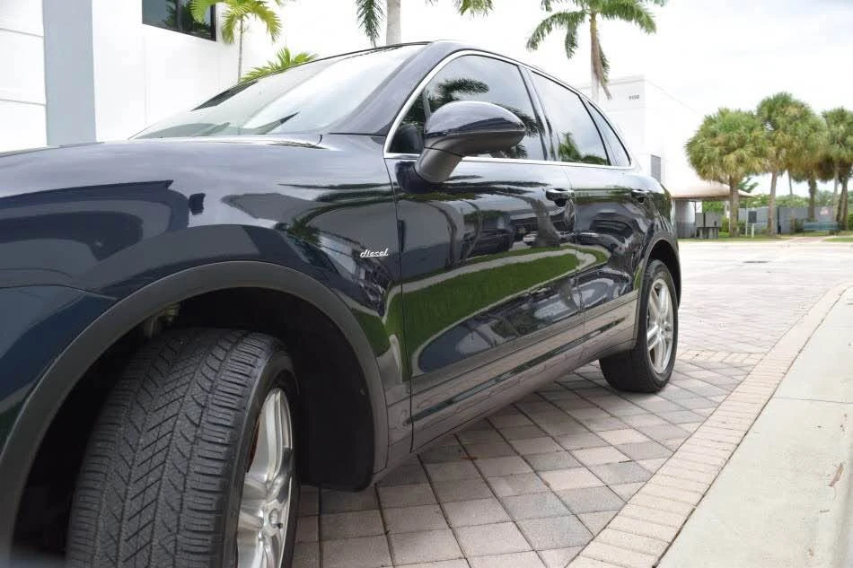 2015 Porsche 958 Cayenne Diesel - Image 8 of 20