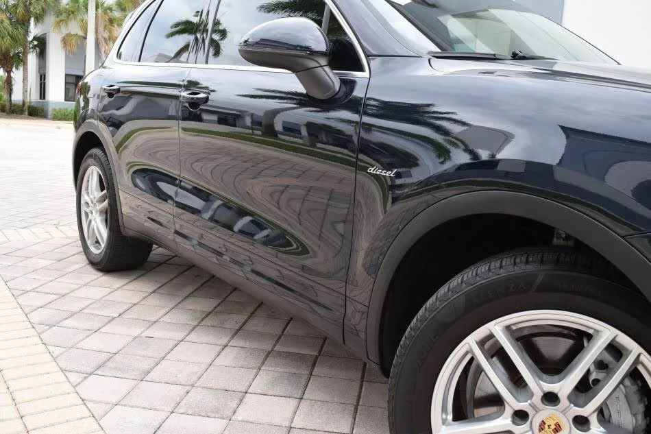 2015 Porsche 958 Cayenne Diesel - Image 9 of 20